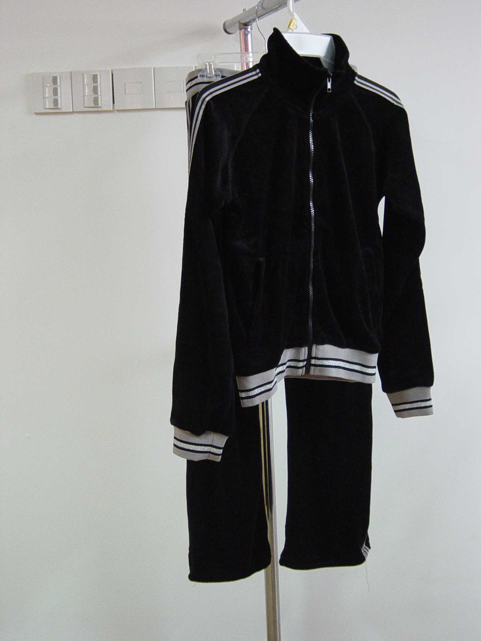 全球纺织网 女式运动休闲装3 产品展示 宁波琳