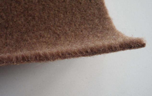 绒面材质全解析柔软触感的秘密与保养妙招  第2张