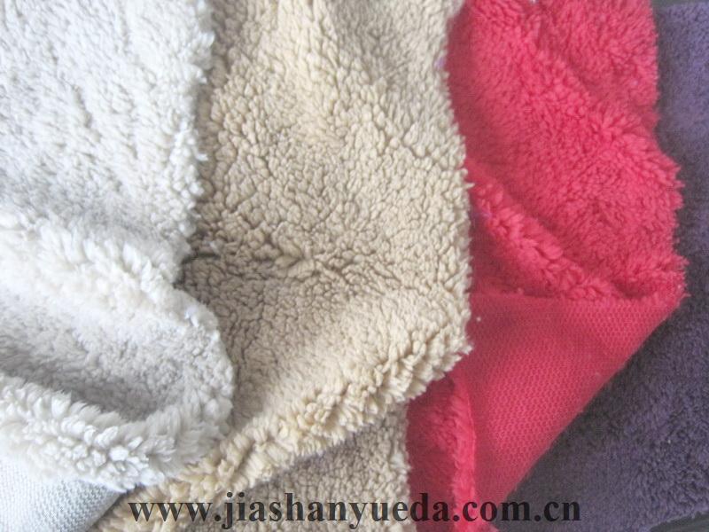 ��ɫ�������