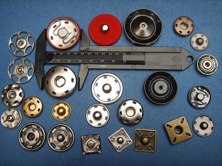 供应啪钮,按扣,揿钮,揿扣,喼钮