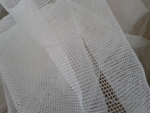 供应75d菱形涤纶蚊帐网布